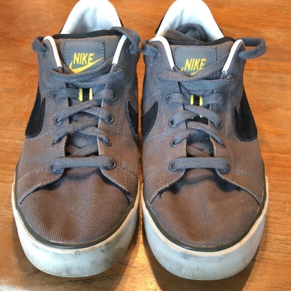 Nike Classic Canvas shoes Men’s 8 Very sweet! - Picture 2 of 8